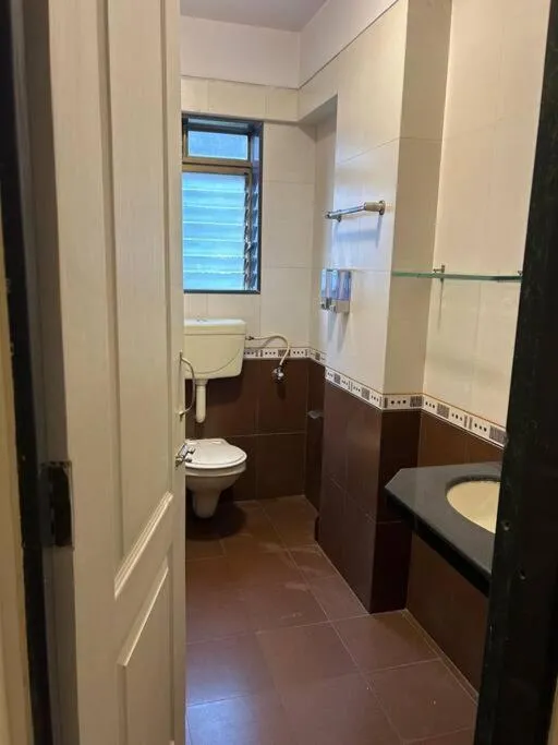 Image 3 of 2BHK, Off Carter Rd, Bandra West