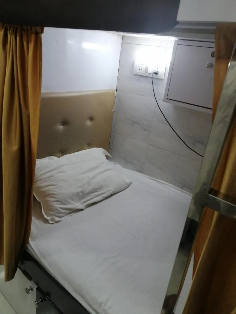 Image 1 of Andheri-69-Dormitory
