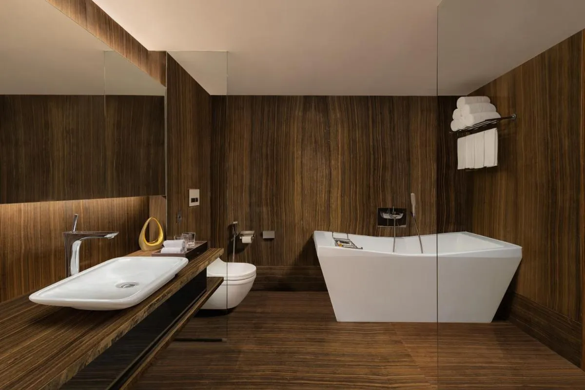 Image 2 of Courtyard by Marriott Mumbai International Airport