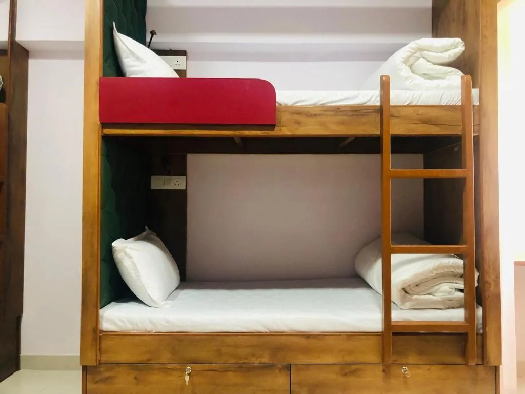 Image of Everest Stays Rooms and Dormitory