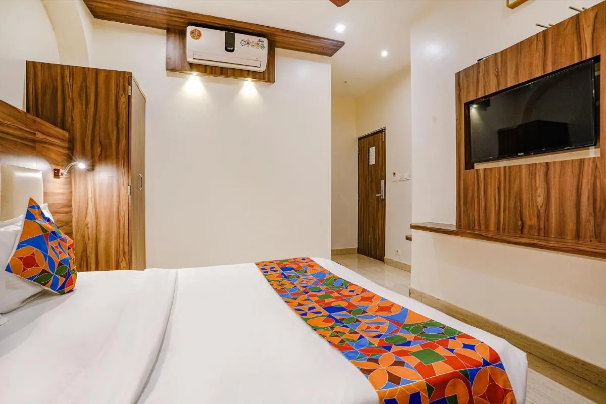 Image 4 of FabExpress Abad Inn