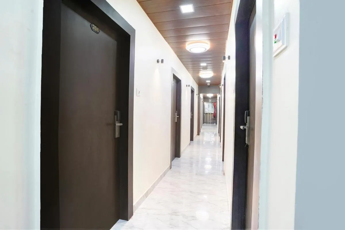 Image 6 of FabExpress Gulshan Grand