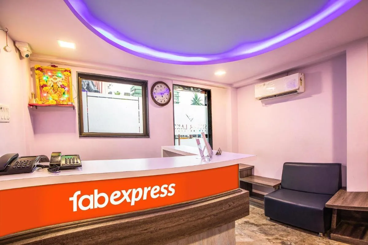 Image 6 of FabExpress Silver Lake