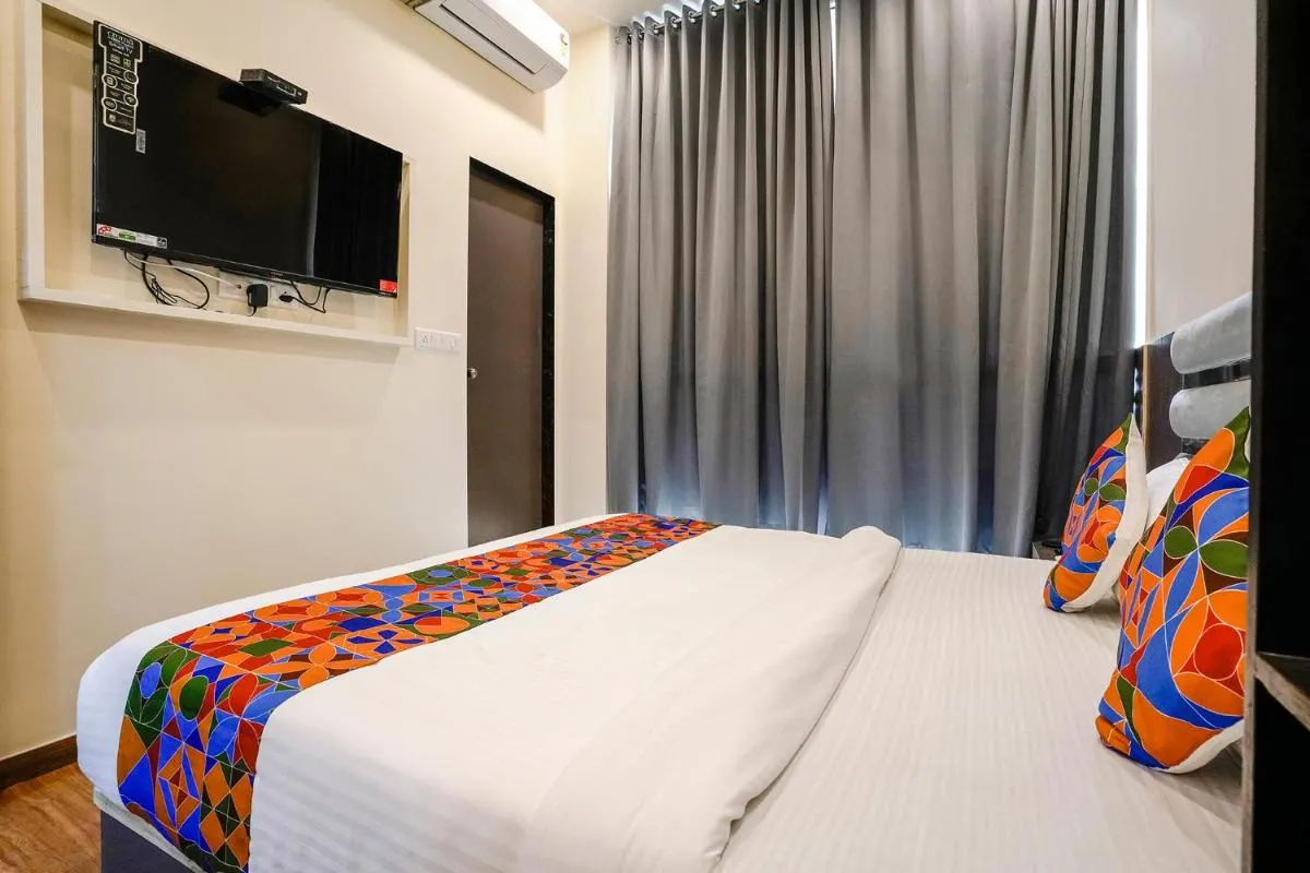 Image 4 of FabHotel Freedom International
