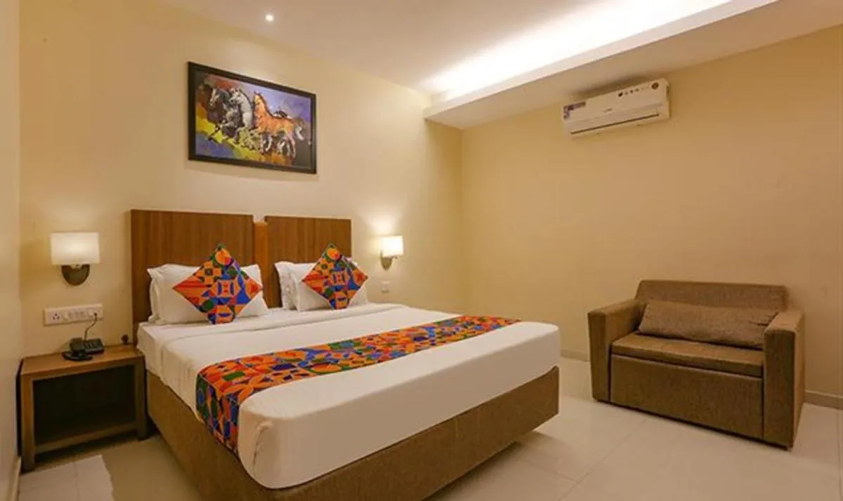 Image 2 of FabHotel Royal Mumbai International Airport