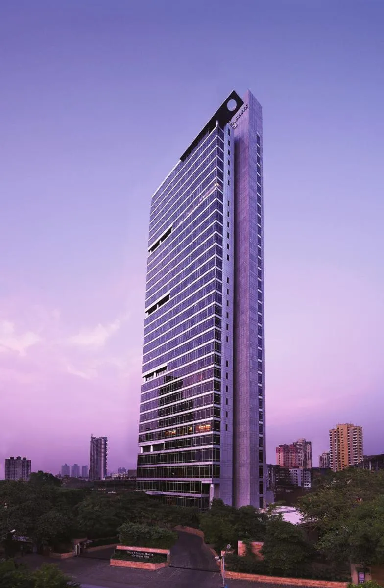 Image 3 of Four Seasons Hotel Mumbai