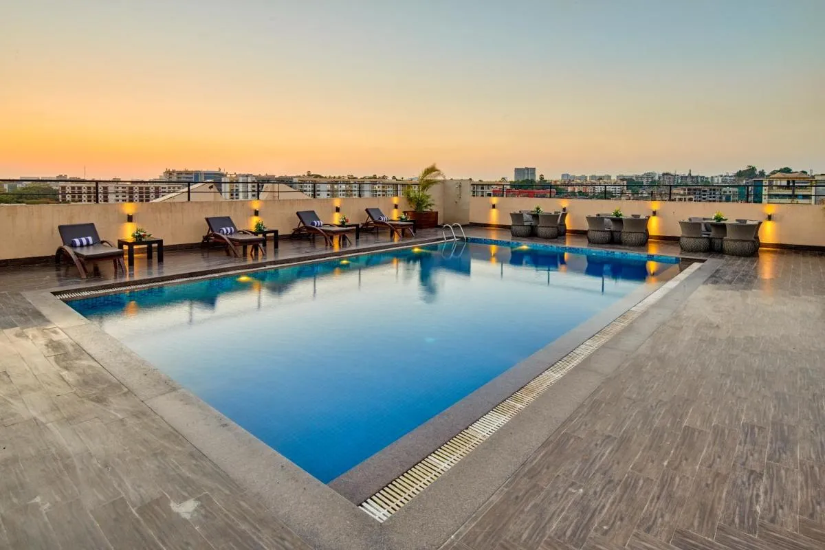 Image 2 of Goldfinch Hotel Mumbai