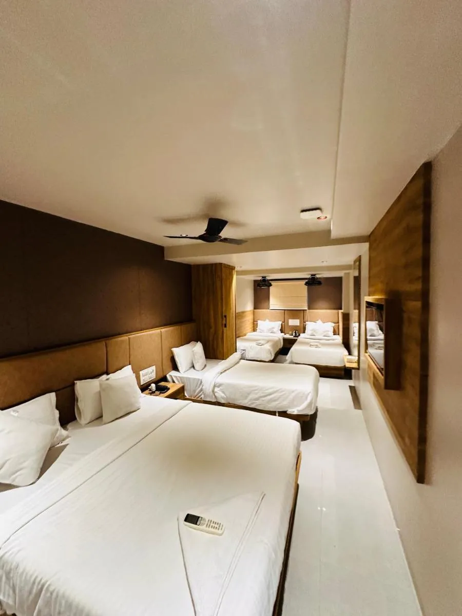Image 4 of HOTEL AMBER PARAMOUNT