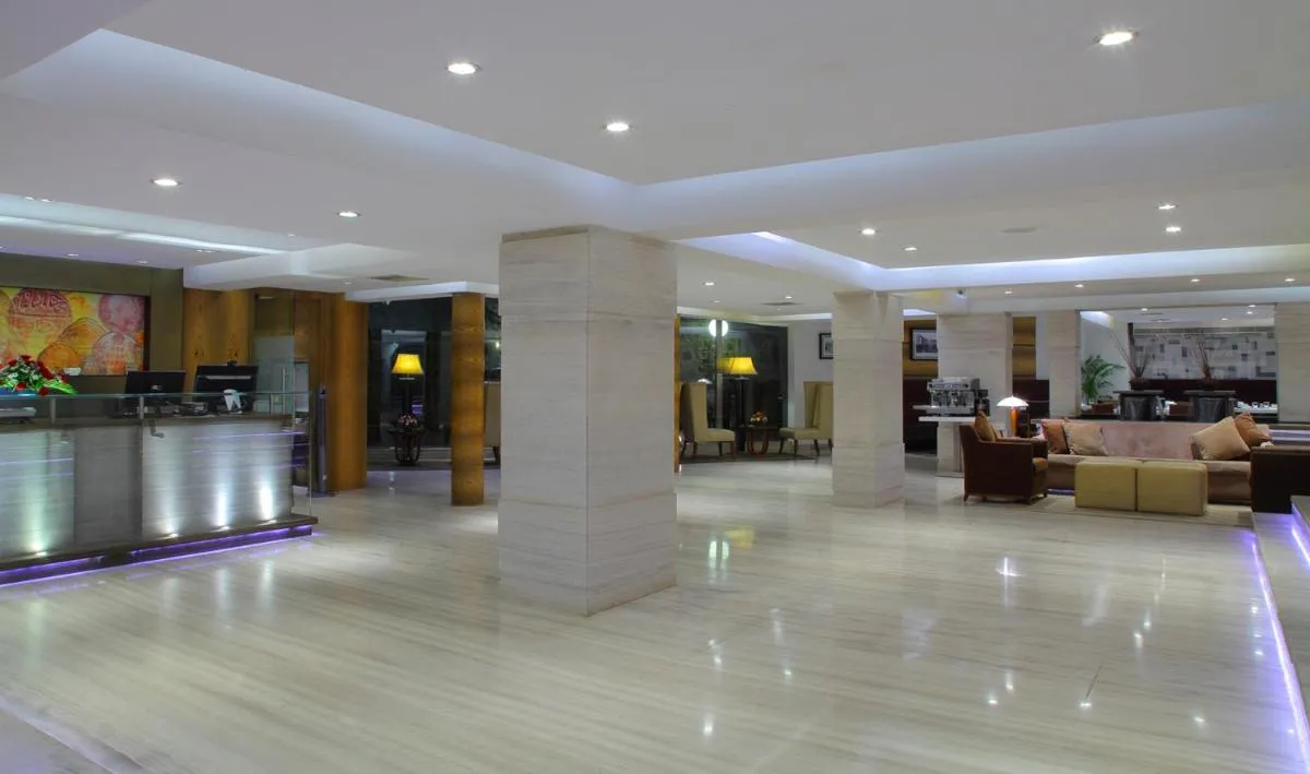 Image 6 of Hiltop Hotel