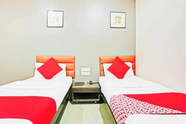 Image 5 of Hotel Amfahh – Andheri West Railway Station