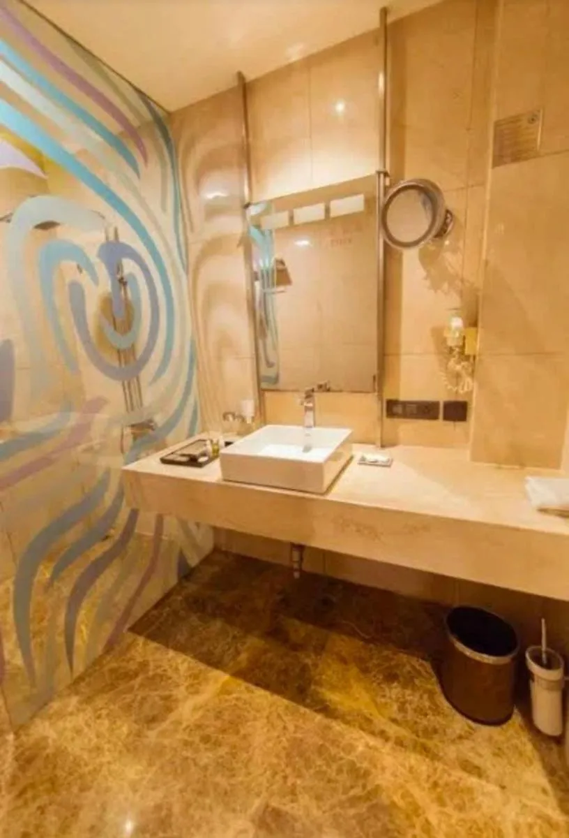 Image 3 of Hotel BENTLY Terminal-2