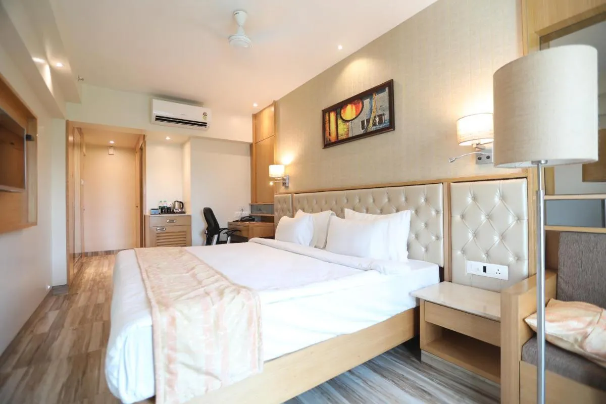 Image 1 of Hotel Cliffton