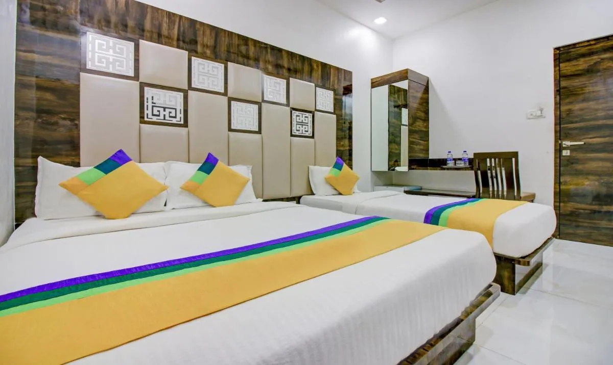 Image 4 of Hotel Magnet