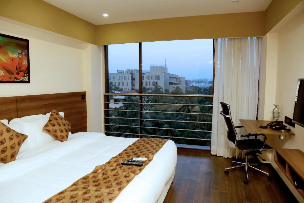 Image 1 of Hotel Mumbai House Andheri East, Mumbai