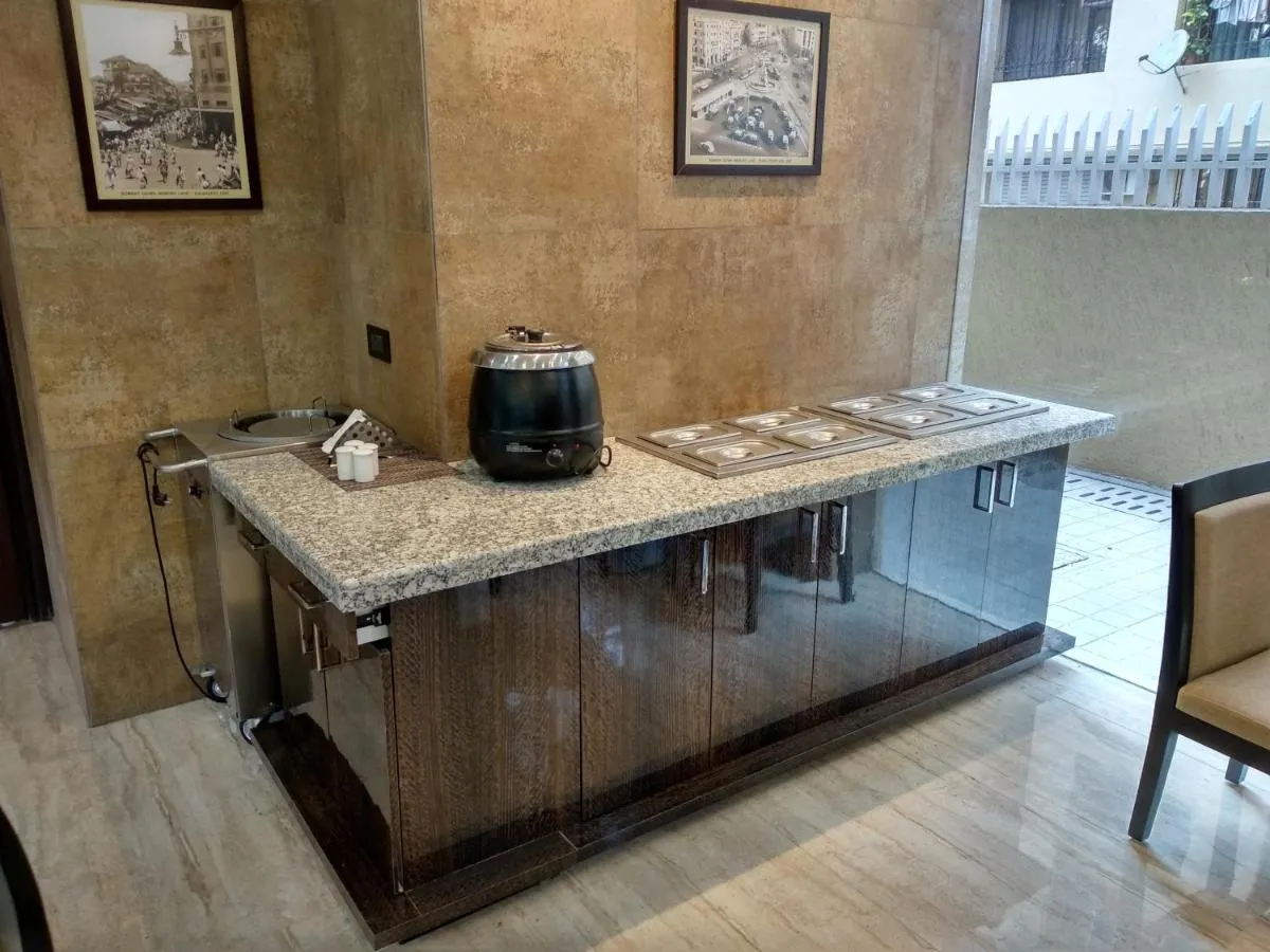 Image 2 of Hotel Mumbai House Andheri East, Mumbai