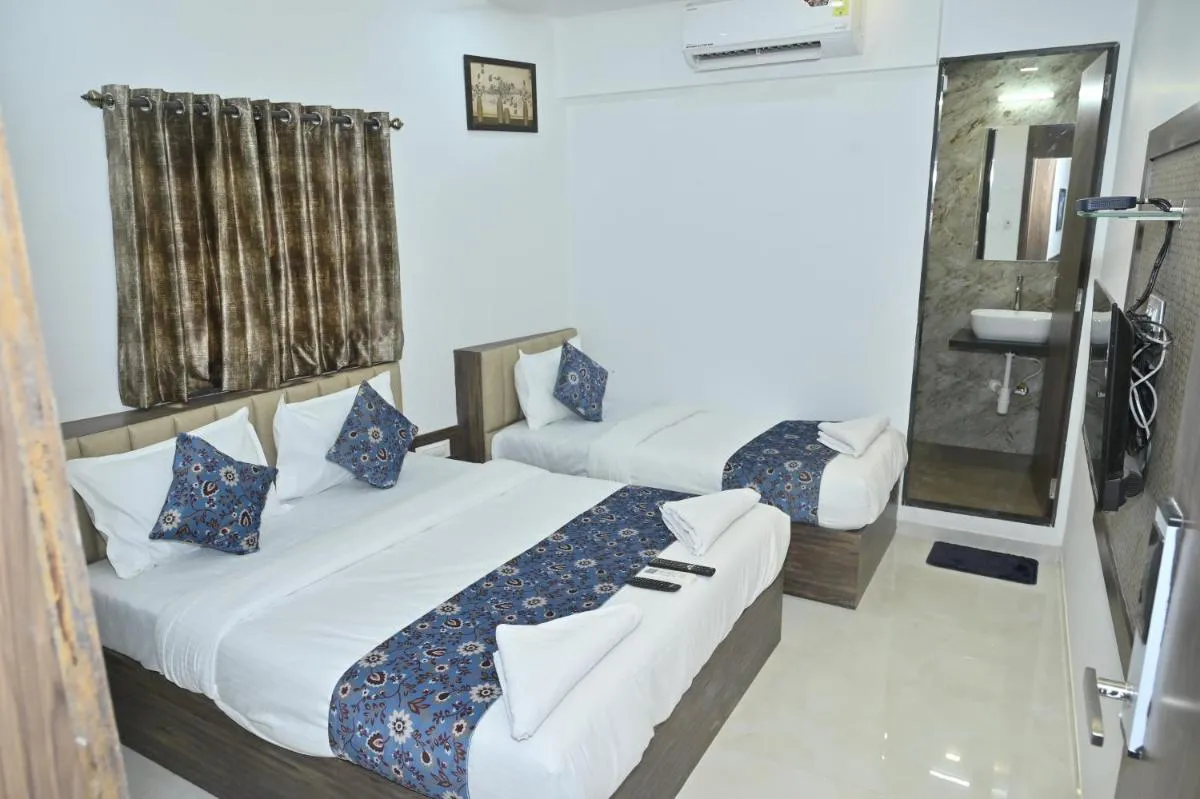 Image 6 of Hotel Shahi Palace Terminal-2