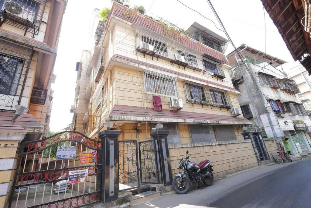 Image 5 of Nino 1BHK Bandra W by The Bombay Home Company