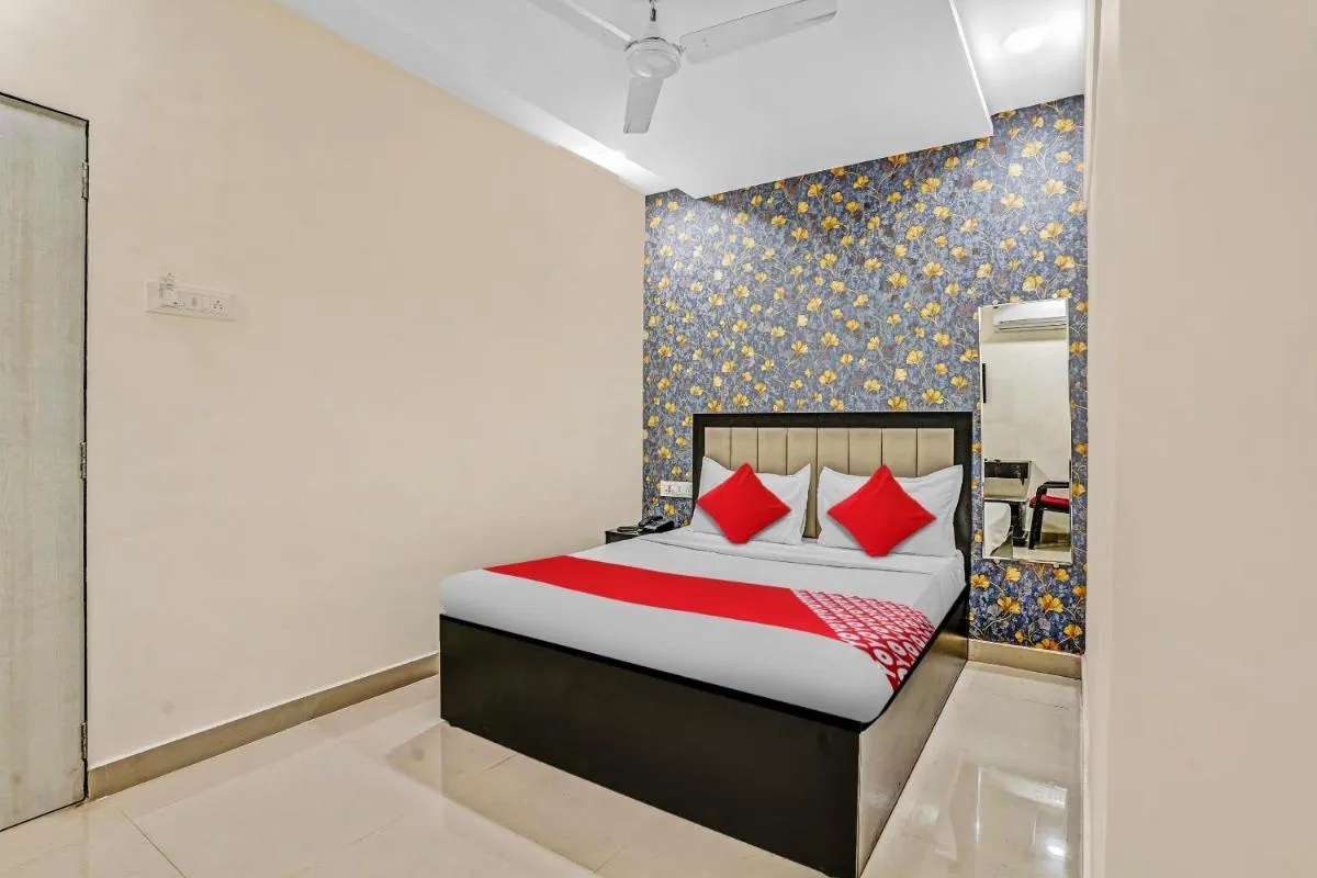 Image 3 of OYO Flagship Hotel Smbha Palace
