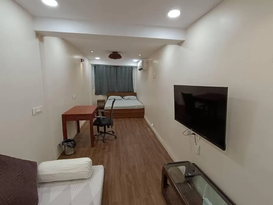 Image 2 of Private Studio Apartment in South Mumbai’s Heart