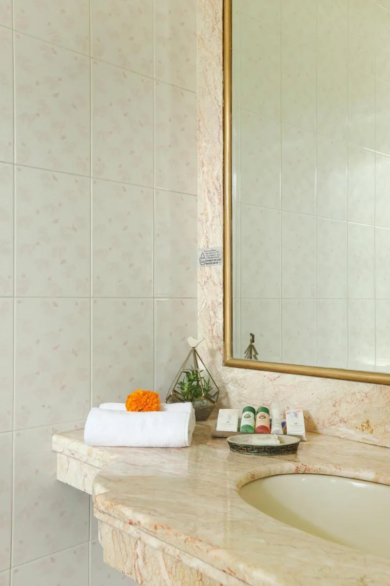 Image 3 of Regency Hotel Malabar Hill