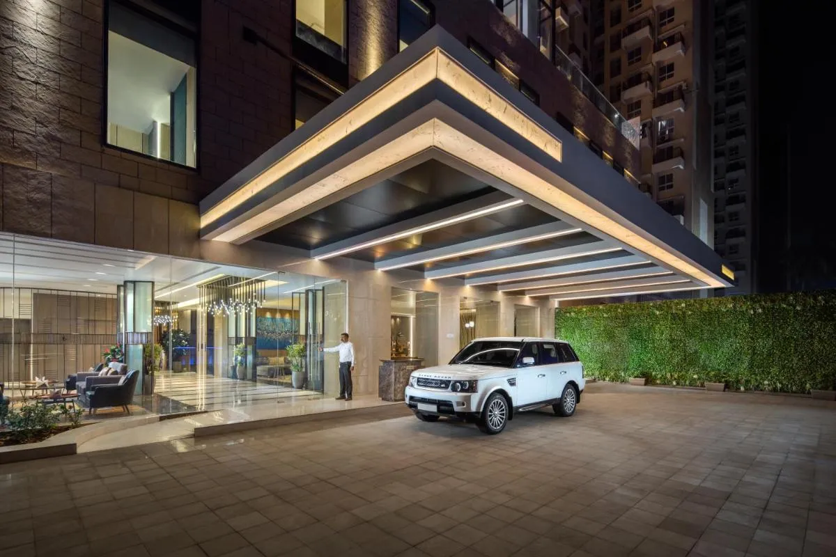 Image 6 of Royal Hometel Suites