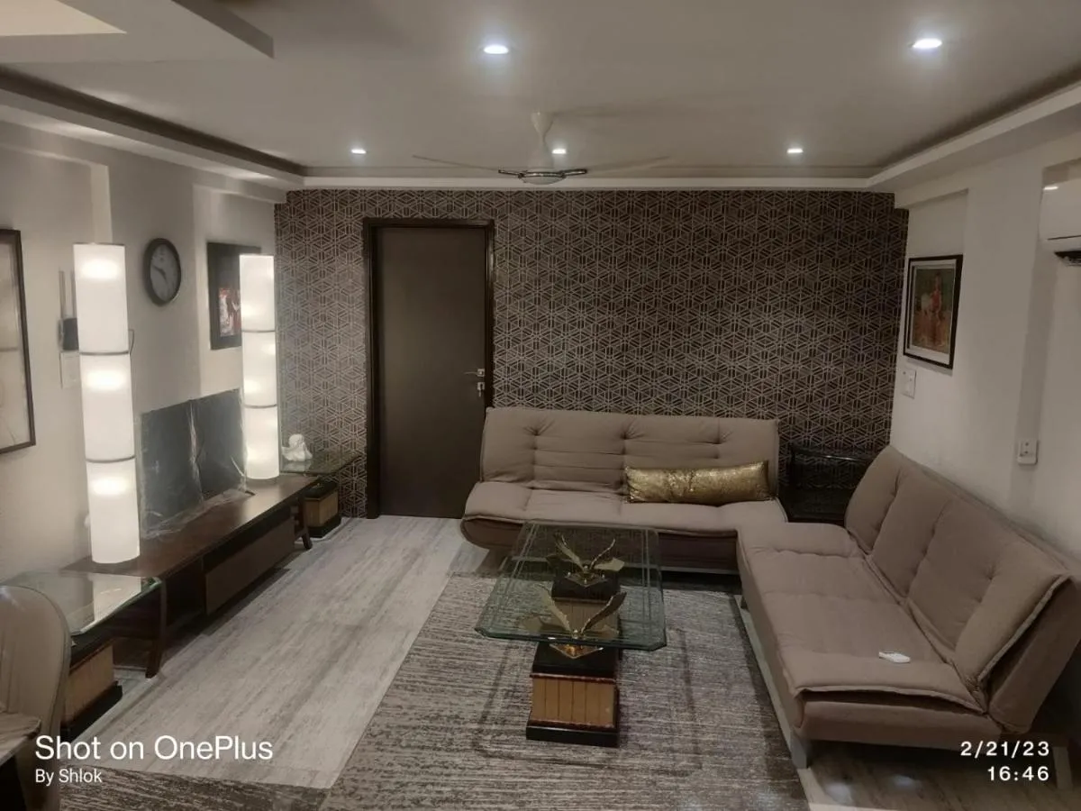Image 6 of Sarkar Chambers