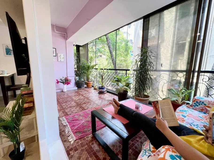Image 2 of Sterling 102, off Carter Road, Bandra West by Connekt Homes