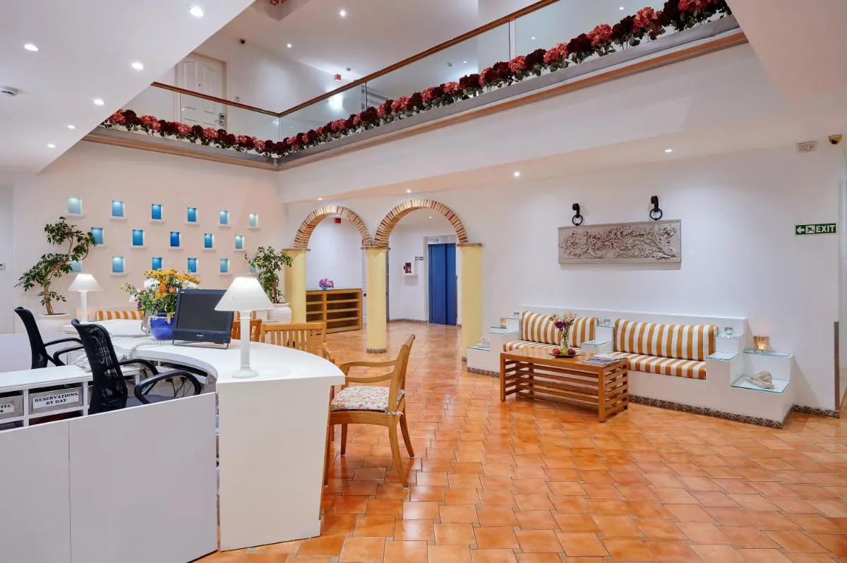 Image 5 of The Gordon House Hotel, Colaba