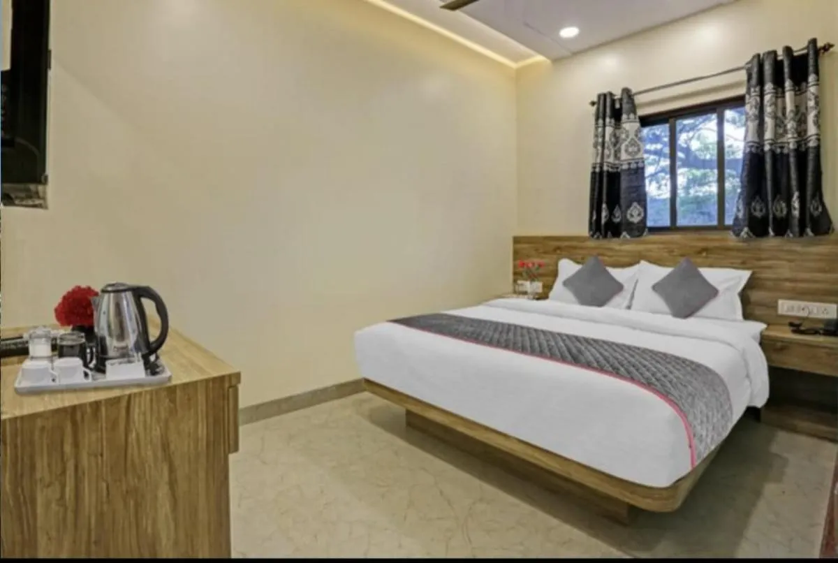 Image 2 of The KIWWI Hotel