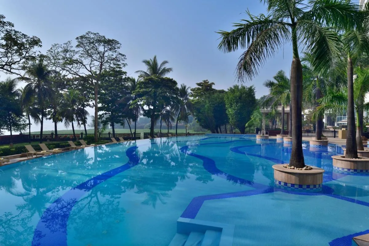 Image 2 of The Westin Mumbai Powai Lake