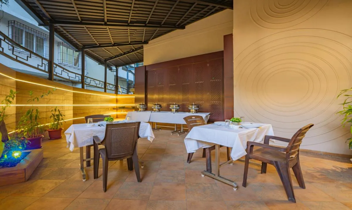 Image 5 of Treebo Premium Savera Inn
