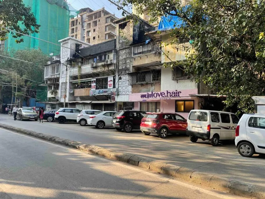 Image 1 of 1BHK CASA BELLA Off Linking rd Ground floor
