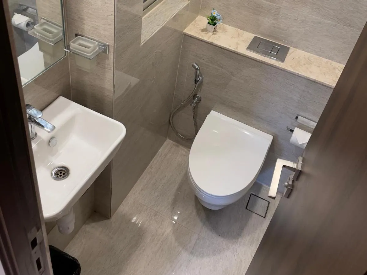 Image 1 of 1 BHK in Hiranandani Powai.