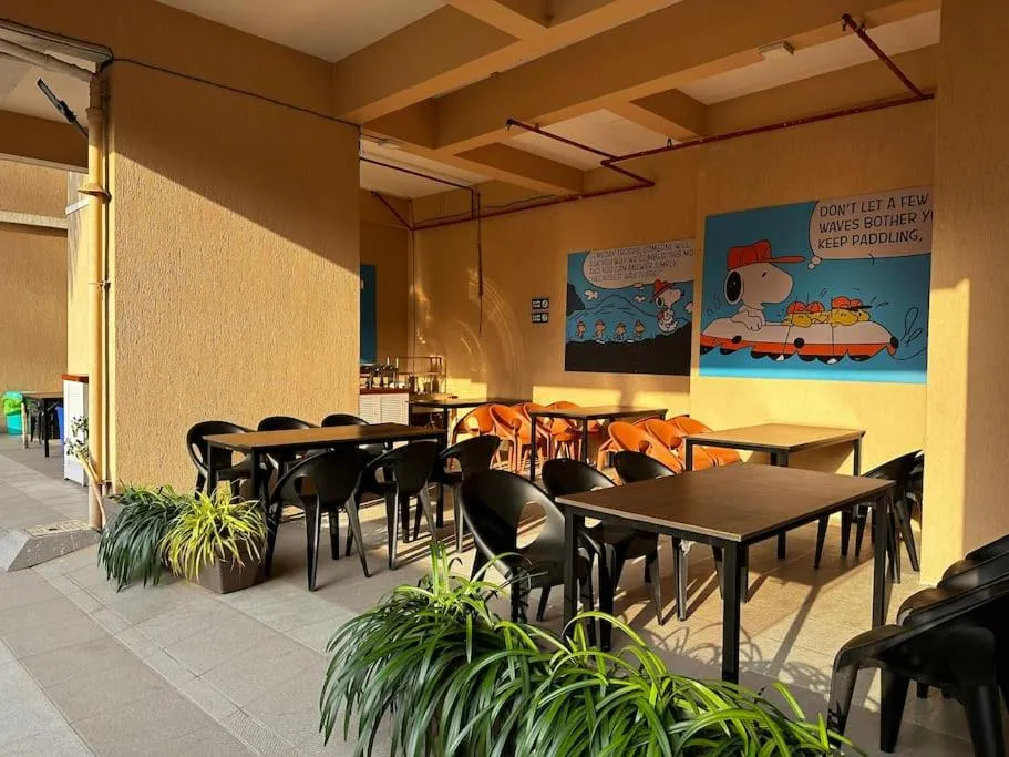Image 2 of 3 Bhk Apartment Santacruz Mumbai 805