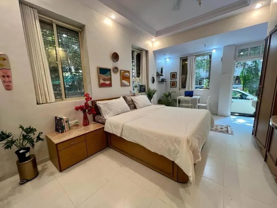 Image of Arora Bhavan Studio 1A, Khar West by Connekt Homes