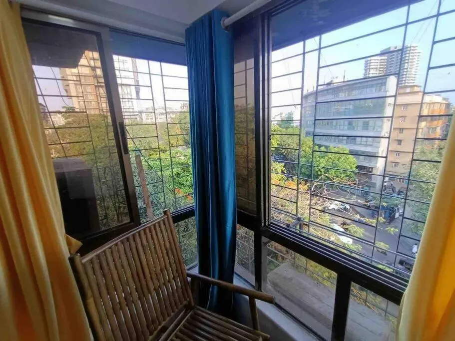 Image 2 of Bandra – Spacious 2 BHK- Close to BKC.