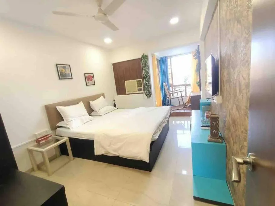 Image 3 of Bandra – Spacious 2 BHK- Close to BKC.