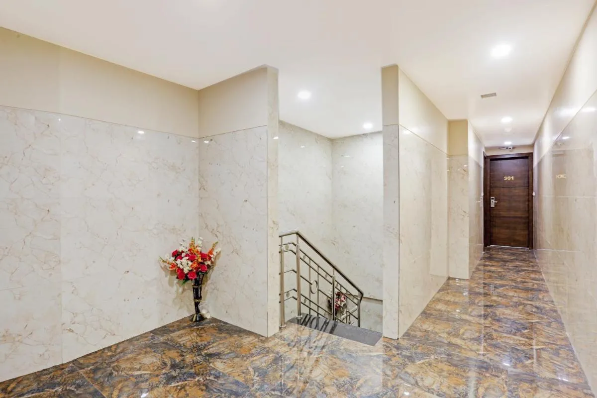 Image 3 of Collection O Vertigo Suite