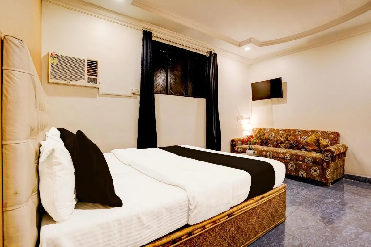 Image 2 of De Classico Hotel