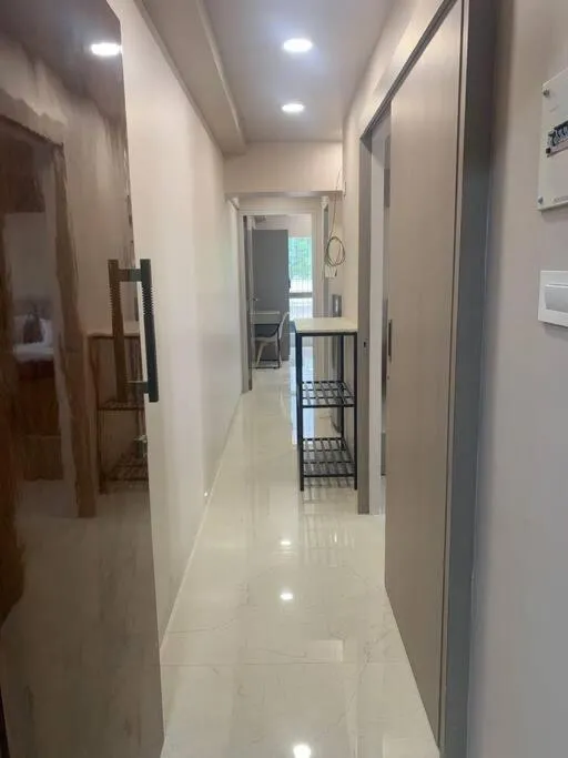 Image 2 of Downtown 2 Bed Apt, Mahalakshmi 202