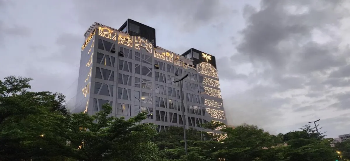Image 1 of Dragonfly Hotel – The Art Hotel