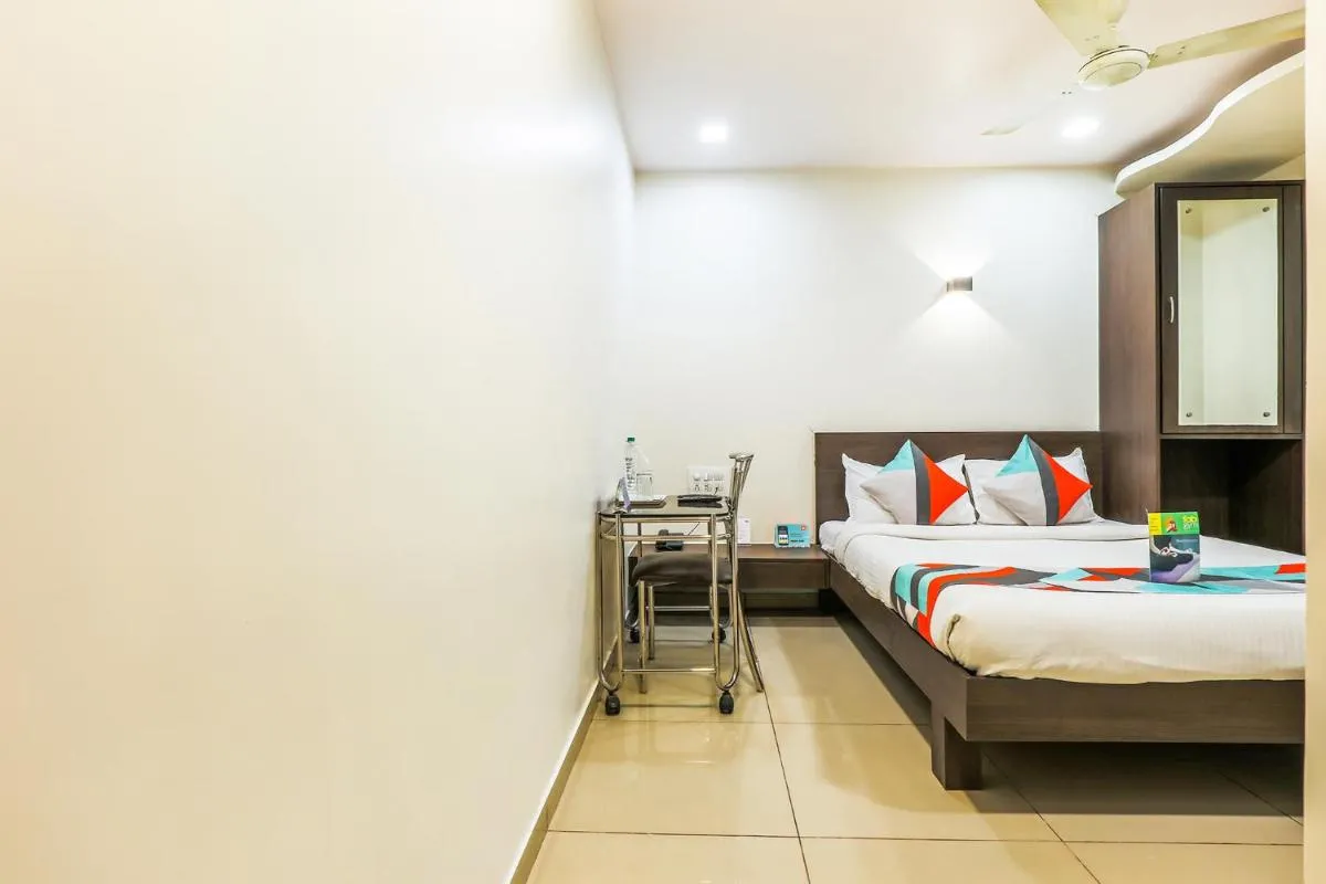 Image 6 of FabExpress Adore Inn – Nr Mumbai International Airport