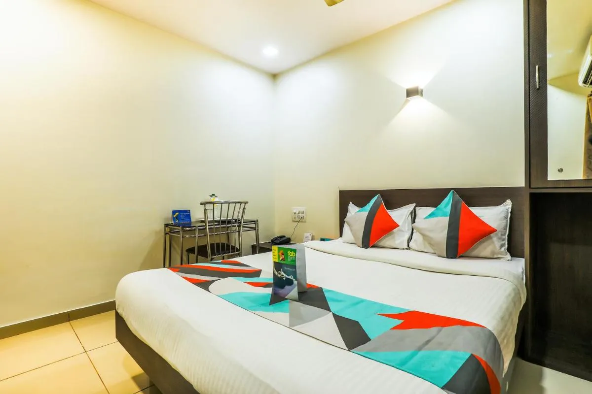 Image 3 of FabExpress Adore Inn – Nr Mumbai International Airport