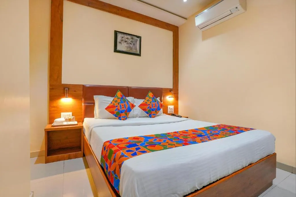 Image of FabExpress Colaba Grand – 700m from Gateway of India