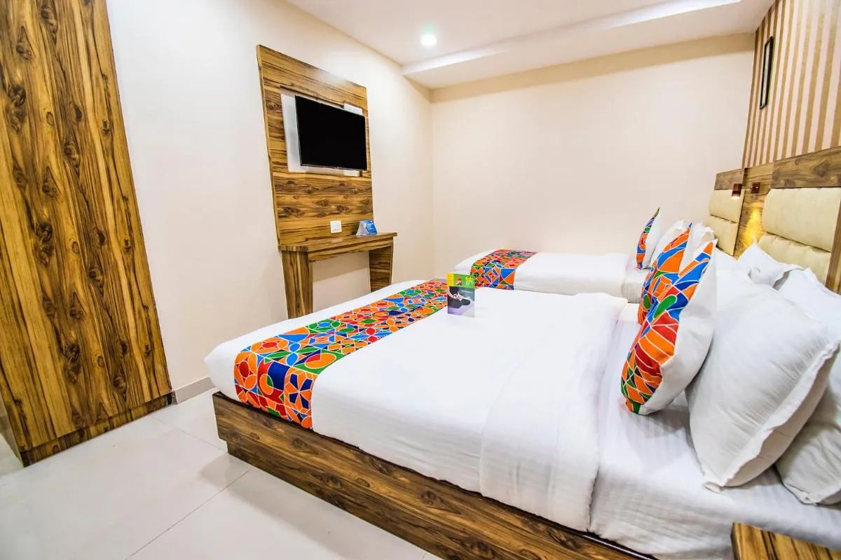 Image 3 of FabExpress Orange Suites – Nr Mumbai International Airport