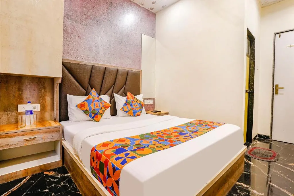 Image of FabExpress The United – Nr Mumbai International Airport