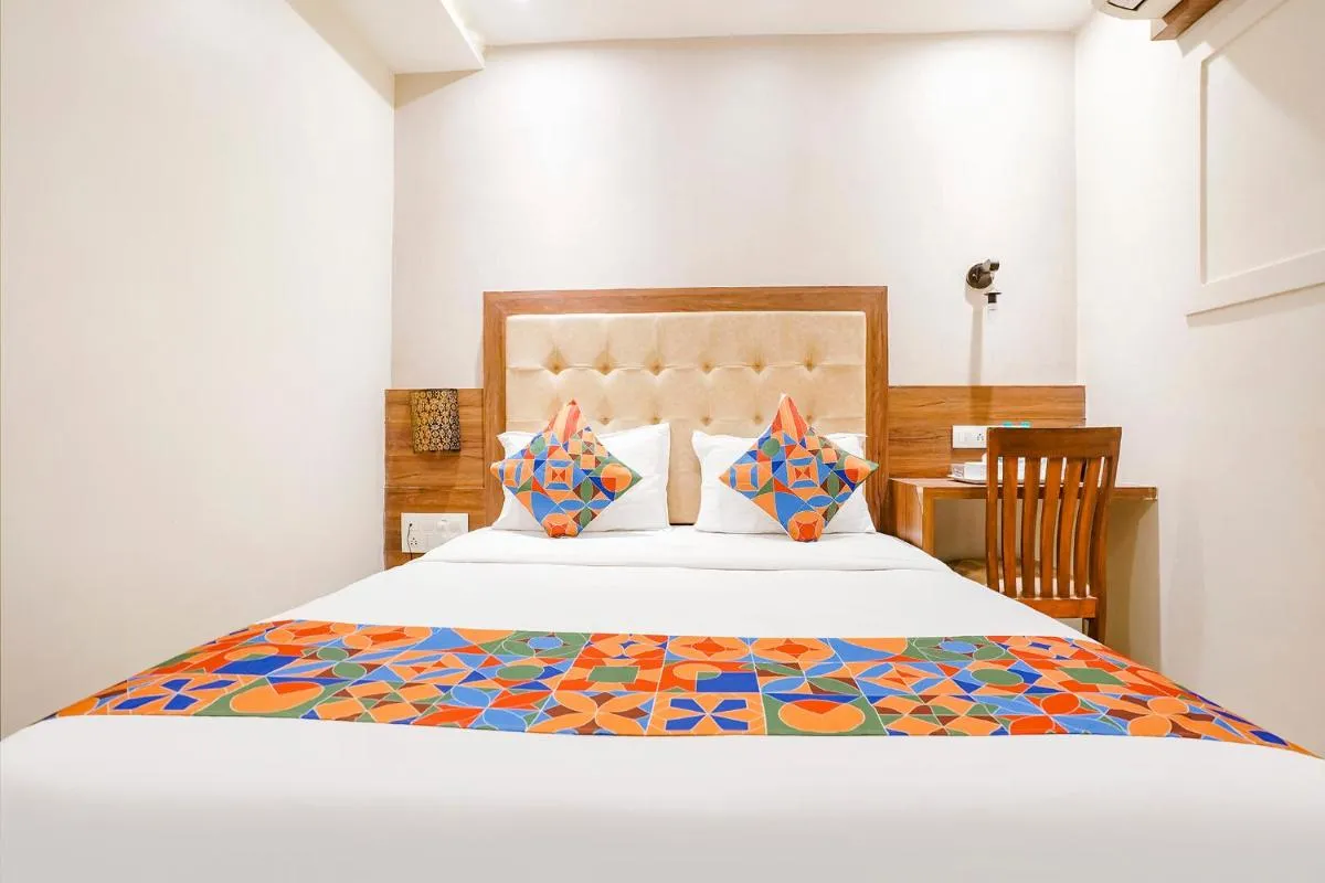 Image 1 of FabHotel Amber Palace – Nr Fort & CSMT Station