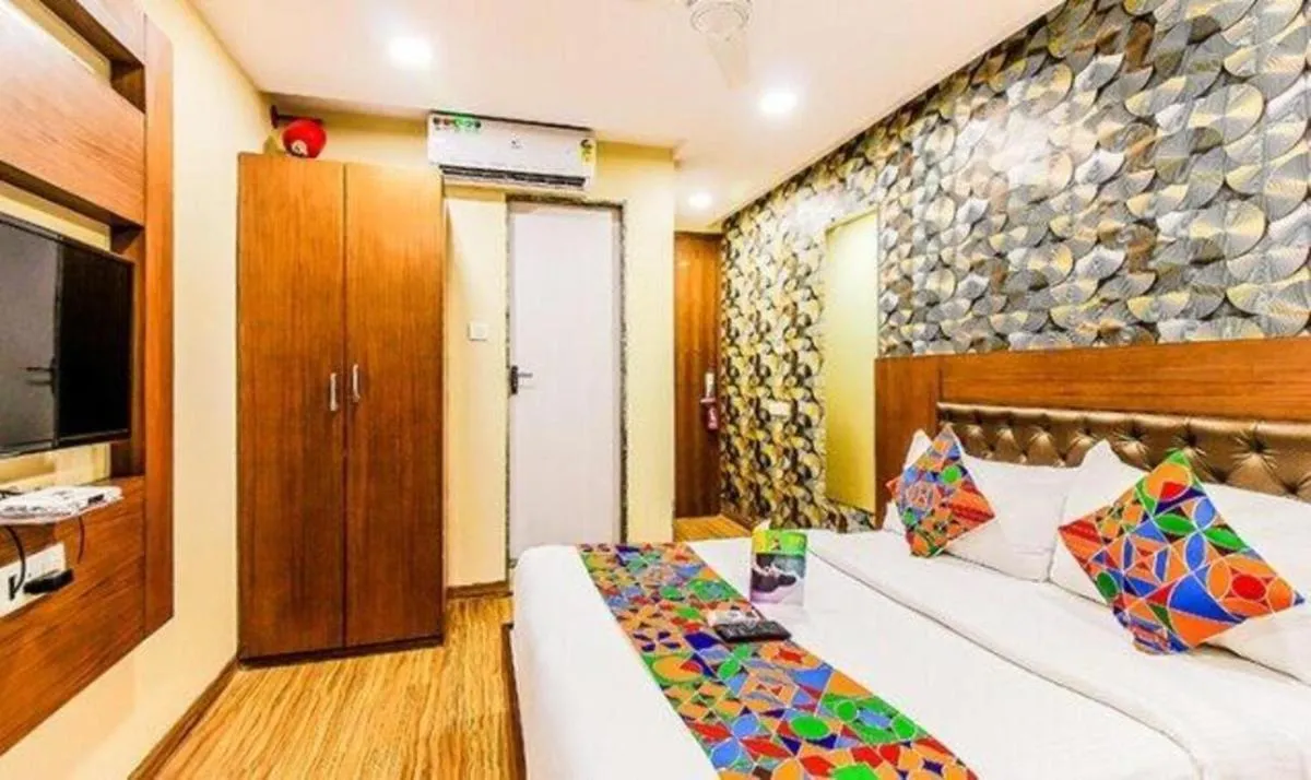 Image 1 of FabHotel Arton Suite – Nr Mumbai International Airport