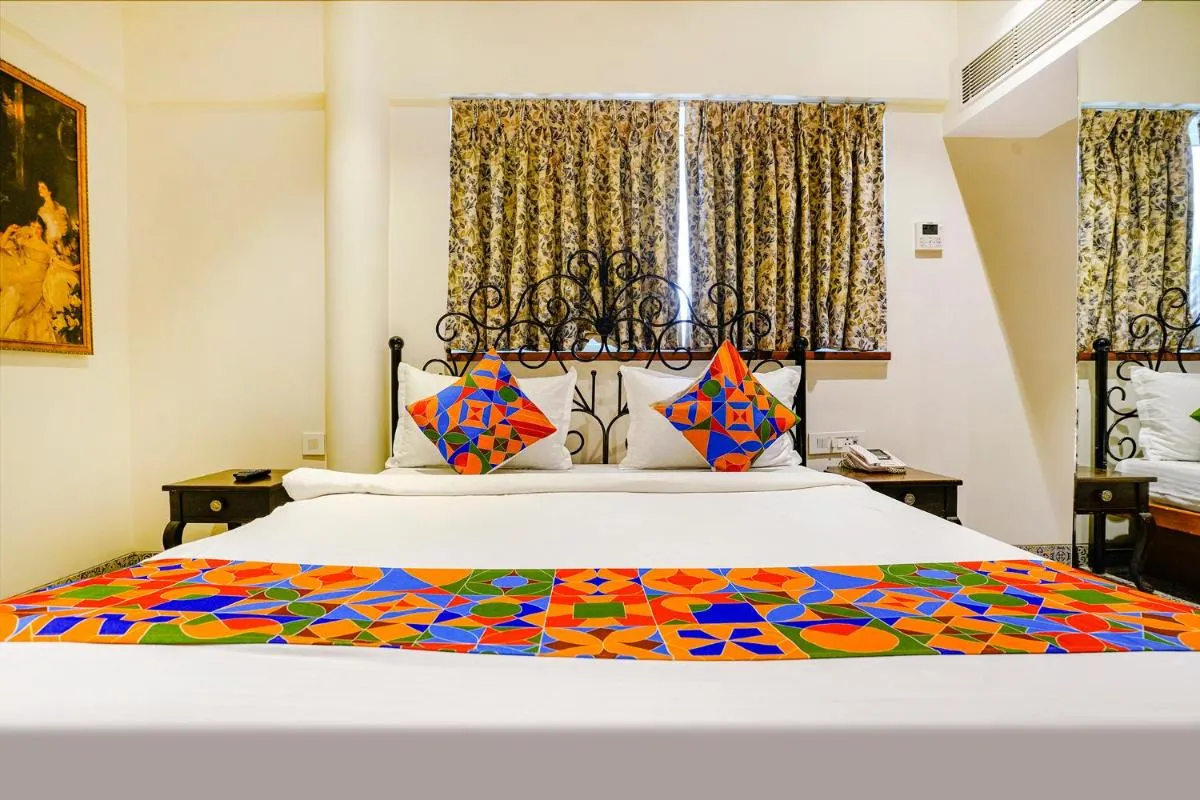 Image 1 of FabHotel Corporate Rooms Vakola