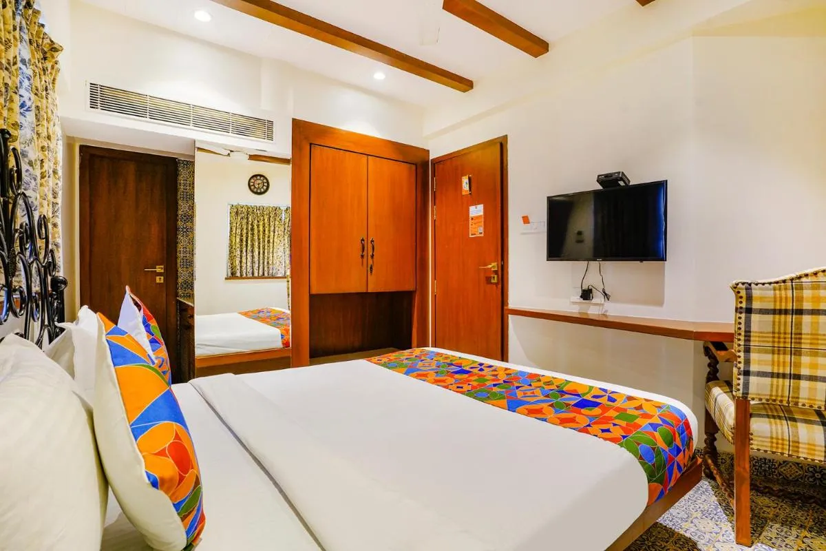 Image 5 of FabHotel Corporate Rooms Vakola
